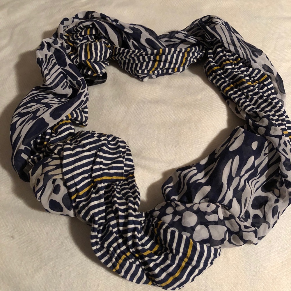 EXPRESS navy white and yellow infinity scarf